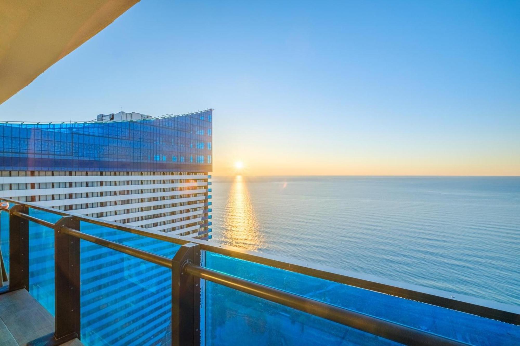 Panorma Black Sea Side Hotel Batumi Eksteriør billede